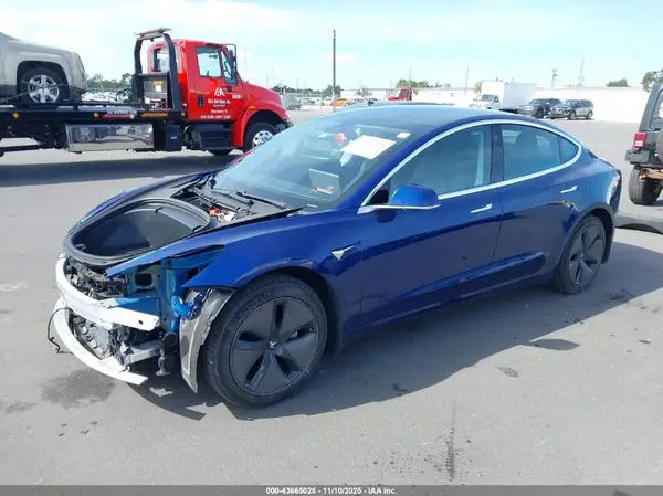 5YJ3E1EA9LF658458 2020 TESLA MODEL 3 - Image 2