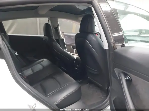 5YJ3E1EA9LF659299 2020 TESLA MODEL 3 - Image 8