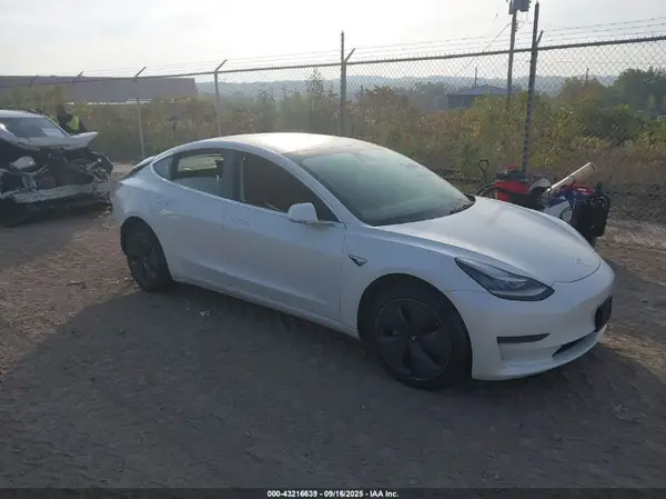 5YJ3E1EA9LF659822 2020 TESLA MODEL 3 - Image 1