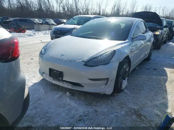 5YJ3E1EA9LF704001 2020 TESLA MODEL 3 - Image 2