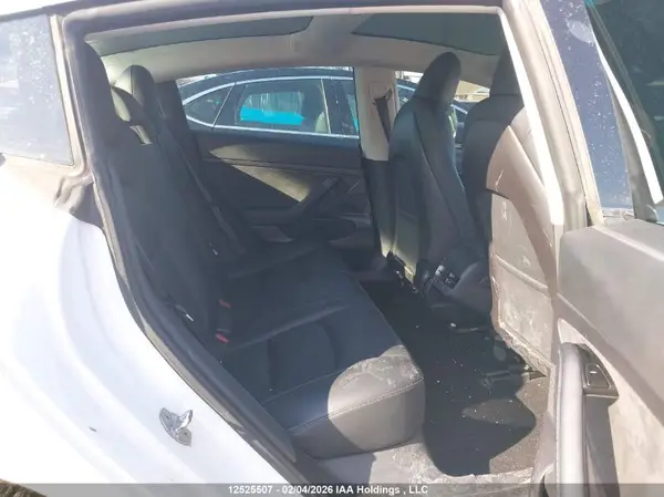 5YJ3E1EA9LF704001 2020 TESLA MODEL 3 - Image 8