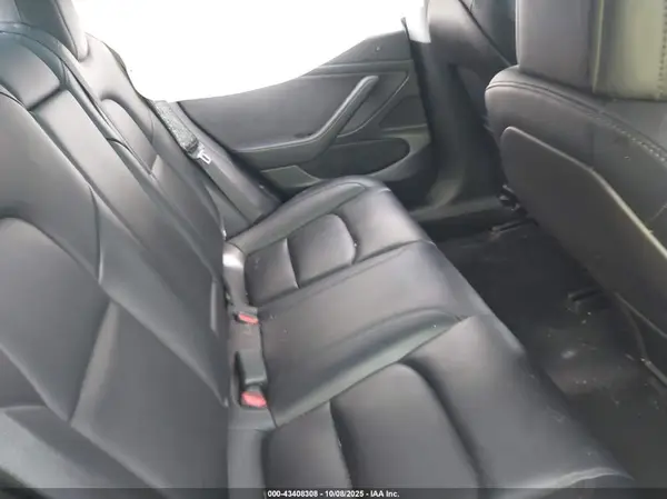 5YJ3E1EA9LF736883 2020 TESLA MODEL 3 - Image 8