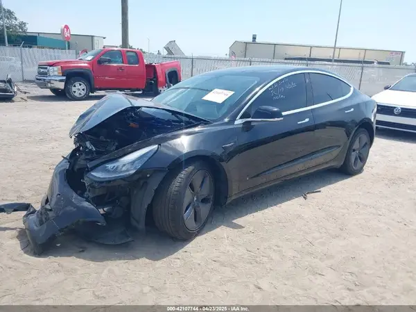 5YJ3E1EA9LF738102 2020 TESLA MODEL 3 - Image 2