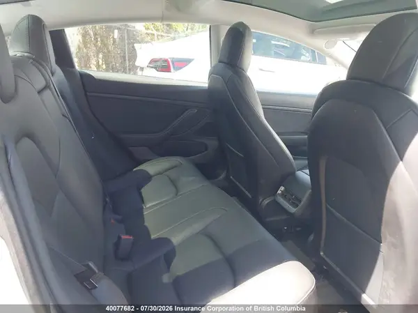 5YJ3E1EA9LF738763 2020 TESLA MODEL 3 - Image 8