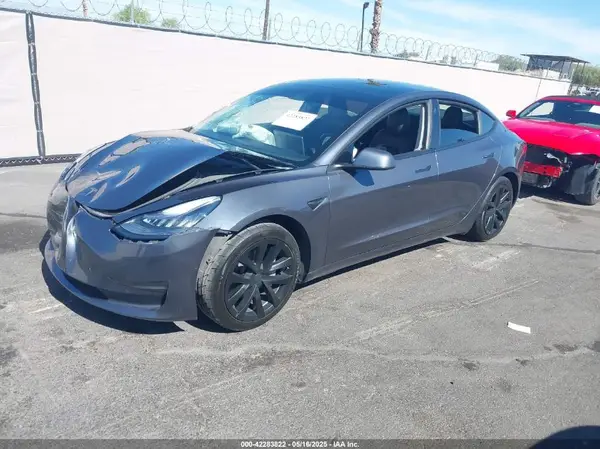 5YJ3E1EA9LF739329 2020 TESLA MODEL 3 - Image 2