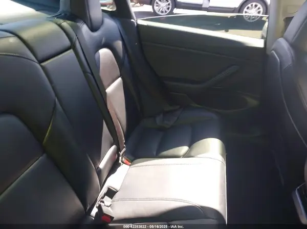 5YJ3E1EA9LF739329 2020 TESLA MODEL 3 - Image 8