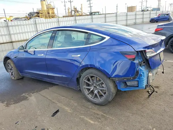 5YJ3E1EA9LF743686 2020 TESLA MODEL 3 - Image 2