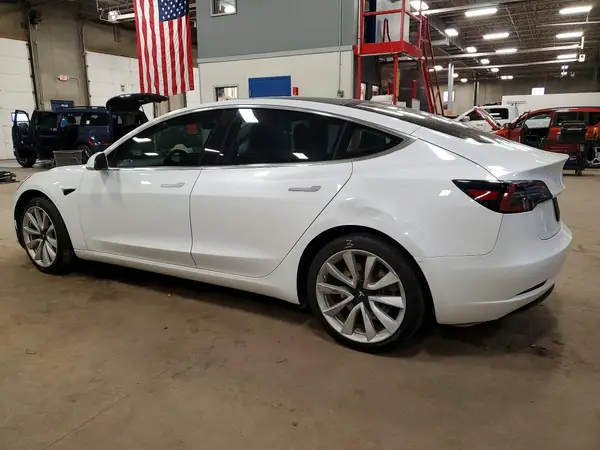 5YJ3E1EA9LF785601 2020 TESLA MODEL 3 - Image 2