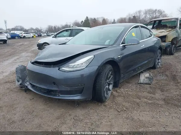 5YJ3E1EA9LF789843 2020 TESLA MODEL 3 - Image 2