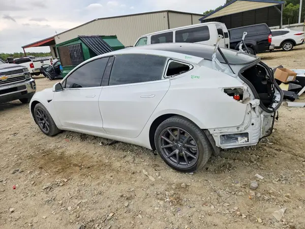 5YJ3E1EA9LF793293 2020 TESLA MODEL 3 - Image 2
