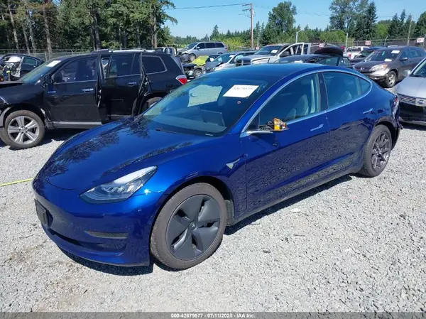5YJ3E1EA9LF799269 2020 TESLA MODEL 3 - Image 2