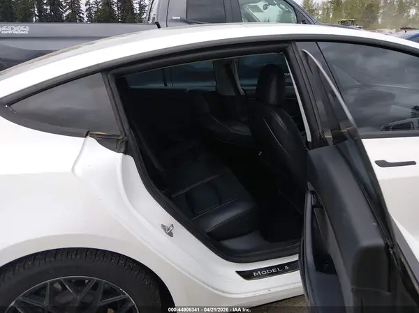 5YJ3E1EA9LF799983 2020 TESLA MODEL 3 - Image 8