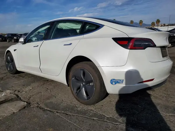 5YJ3E1EA9LF805894 2020 TESLA MODEL 3 - Image 2