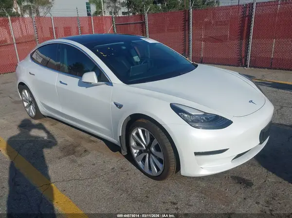 5YJ3E1EA9LF806348 2020 TESLA MODEL 3 - Image 1
