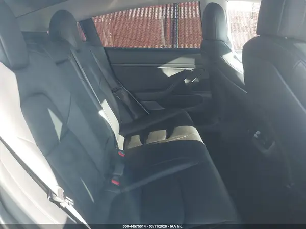 5YJ3E1EA9LF806348 2020 TESLA MODEL 3 - Image 8