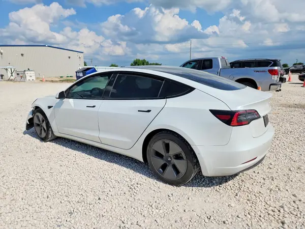 5YJ3E1EA9MF002696 2021 TESLA MODEL 3 - Image 2