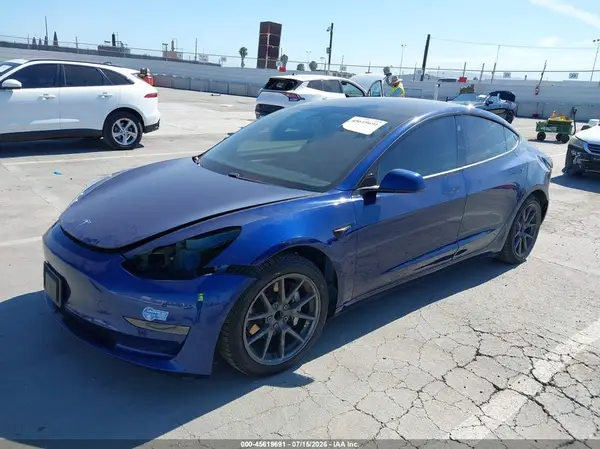 5YJ3E1EA9MF013598 2021 TESLA MODEL 3 - Image 2