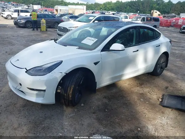 5YJ3E1EA9MF016159 2021 TESLA MODEL 3 - Image 2