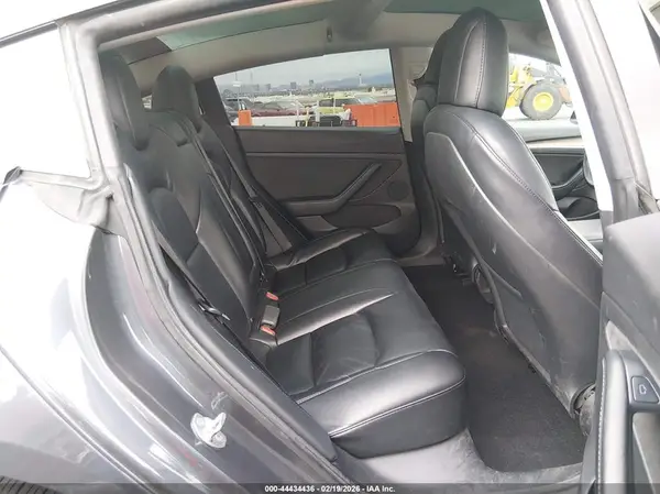 5YJ3E1EA9MF021121 2021 TESLA MODEL 3 - Image 8