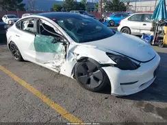 5YJ3E1EA9MF026609 2021 TESLA MODEL 3