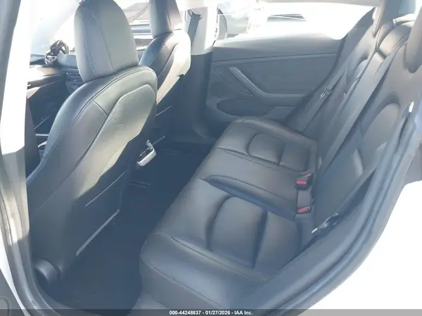 5YJ3E1EA9MF026609 2021 TESLA MODEL 3 - Image 8