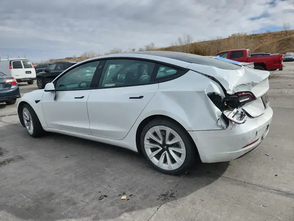 5YJ3E1EA9MF030580 2021 TESLA MODEL 3 - Image 2
