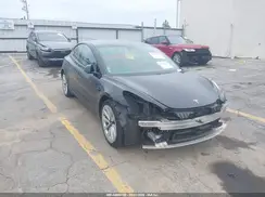5YJ3E1EA9MF042700 2021 TESLA MODEL 3