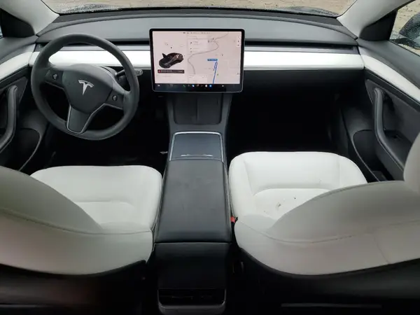 5YJ3E1EA9MF046181 2021 TESLA MODEL 3 - Image 8