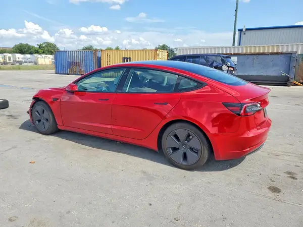 5YJ3E1EA9MF047136 2021 TESLA MODEL 3 - Image 2