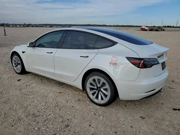 5YJ3E1EA9MF047296 2021 TESLA MODEL 3 - Image 2