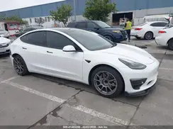 5YJ3E1EA9MF051204 2021 TESLA MODEL 3