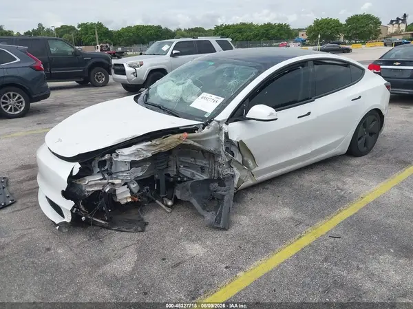 5YJ3E1EA9MF062803 2021 TESLA MODEL 3 - Image 2