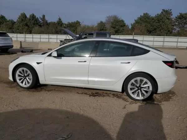 5YJ3E1EA9MF063028 2021 TESLA MODEL 3 - Image 2