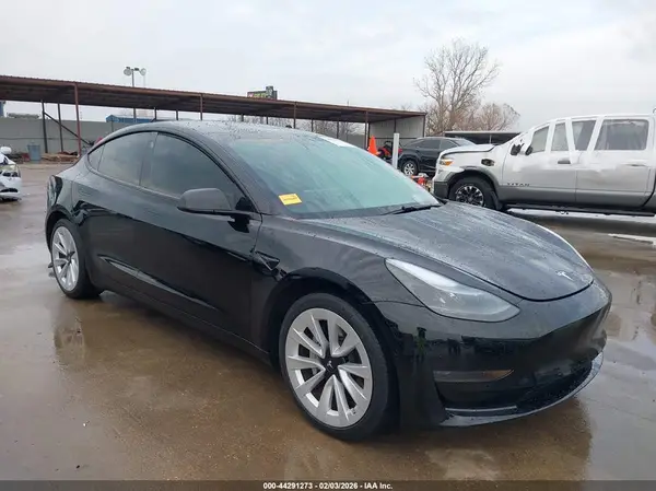 5YJ3E1EA9MF063773 2021 TESLA MODEL 3 - Image 1