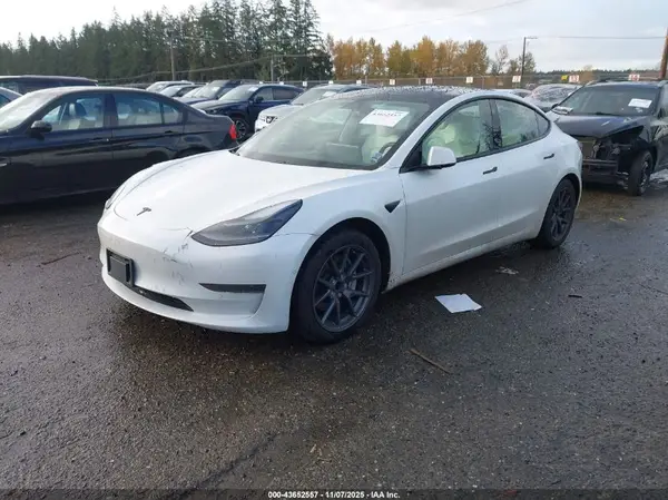 5YJ3E1EA9MF064583 2021 TESLA MODEL 3 - Image 2
