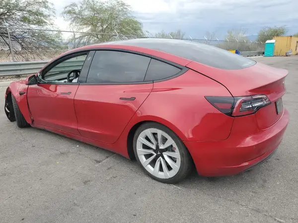5YJ3E1EA9MF072053 2021 TESLA MODEL 3 - Image 2