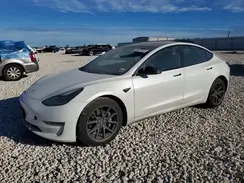 5YJ3E1EA9MF073218 2021 TESLA MODEL 3