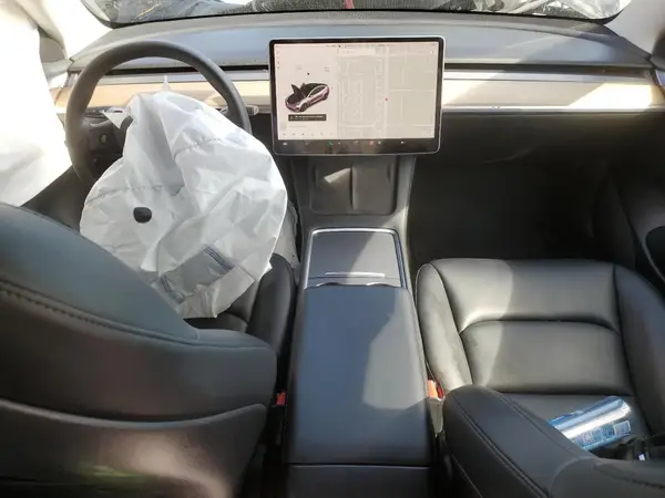 5YJ3E1EA9MF074837 2021 TESLA MODEL 3 - Image 8
