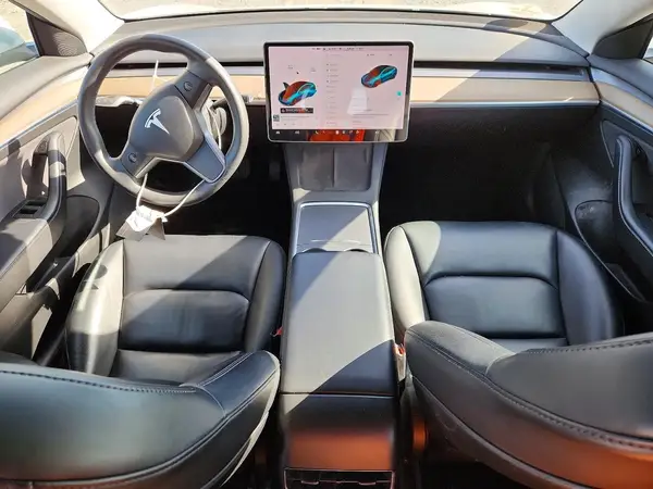5YJ3E1EA9MF078256 2021 TESLA MODEL 3 - Image 8