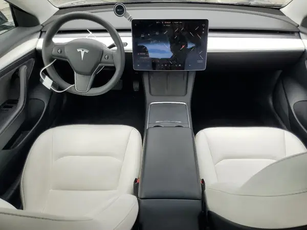 5YJ3E1EA9MF085885 2021 TESLA MODEL 3 - Image 8