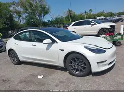 5YJ3E1EA9MF090942 2021 TESLA MODEL 3