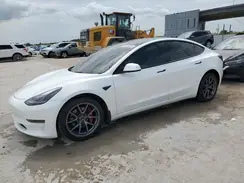 5YJ3E1EA9MF091525 2021 TESLA MODEL 3