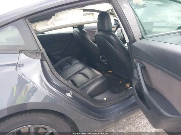 5YJ3E1EA9MF092030 2021 TESLA MODEL 3 - Image 8