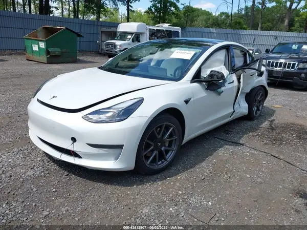 5YJ3E1EA9MF092626 2021 TESLA MODEL 3 - Image 2