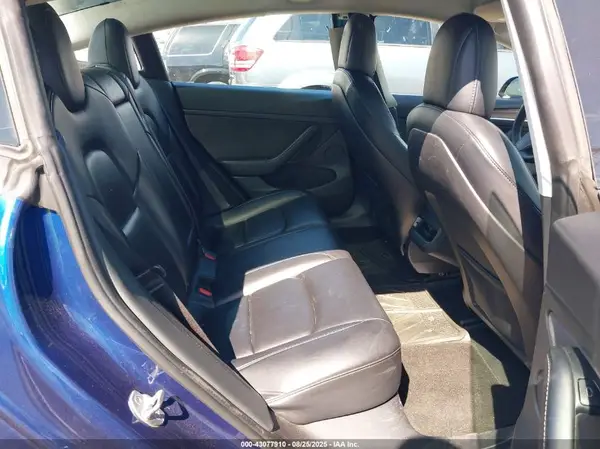5YJ3E1EA9MF093954 2021 TESLA MODEL 3 - Image 8