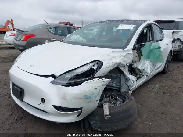 5YJ3E1EA9MF095719 2021 TESLA MODEL 3 - Image 2