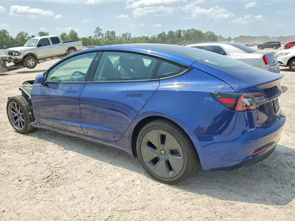 5YJ3E1EA9MF097034 2021 TESLA MODEL 3 - Image 2