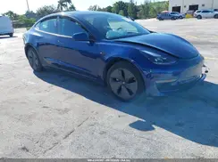 5YJ3E1EA9MF097969 2021 TESLA MODEL 3