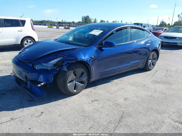 5YJ3E1EA9MF097969 2021 TESLA MODEL 3 - Image 2