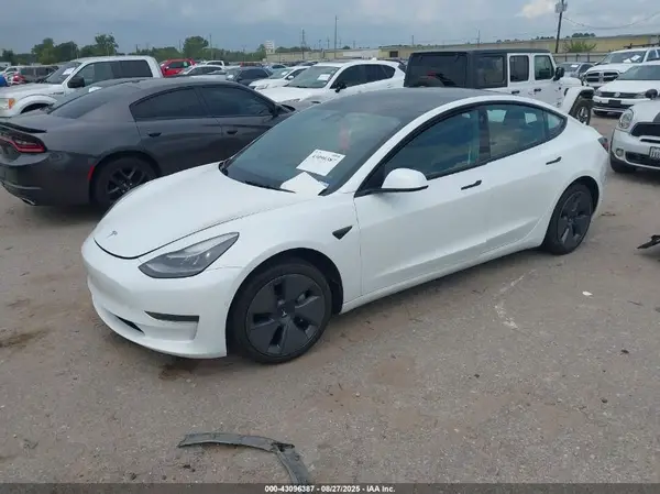 5YJ3E1EA9MF098846 2021 TESLA MODEL 3 - Image 2
